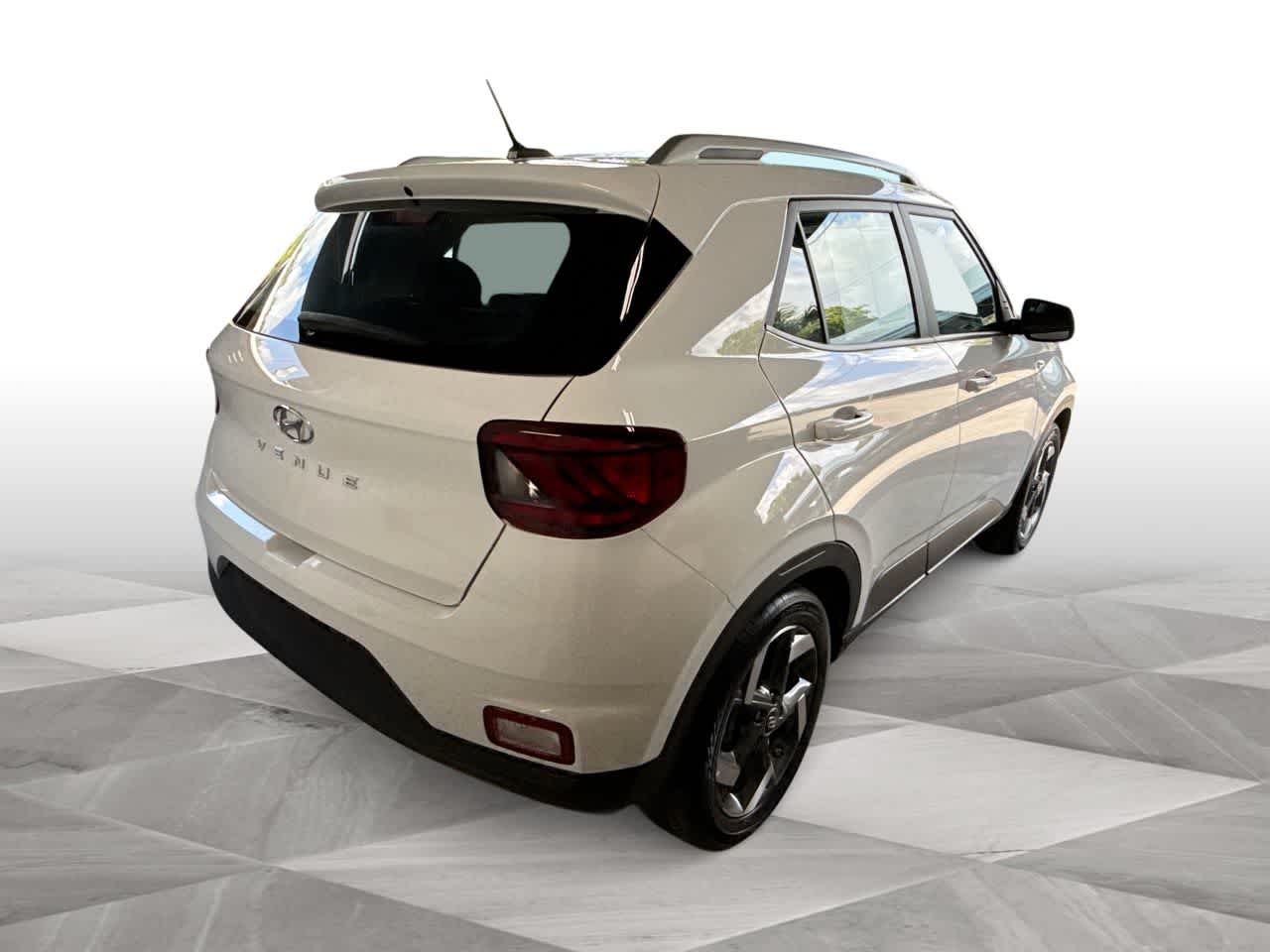 Thumbnail: 2025 Hyundai Venue - 8