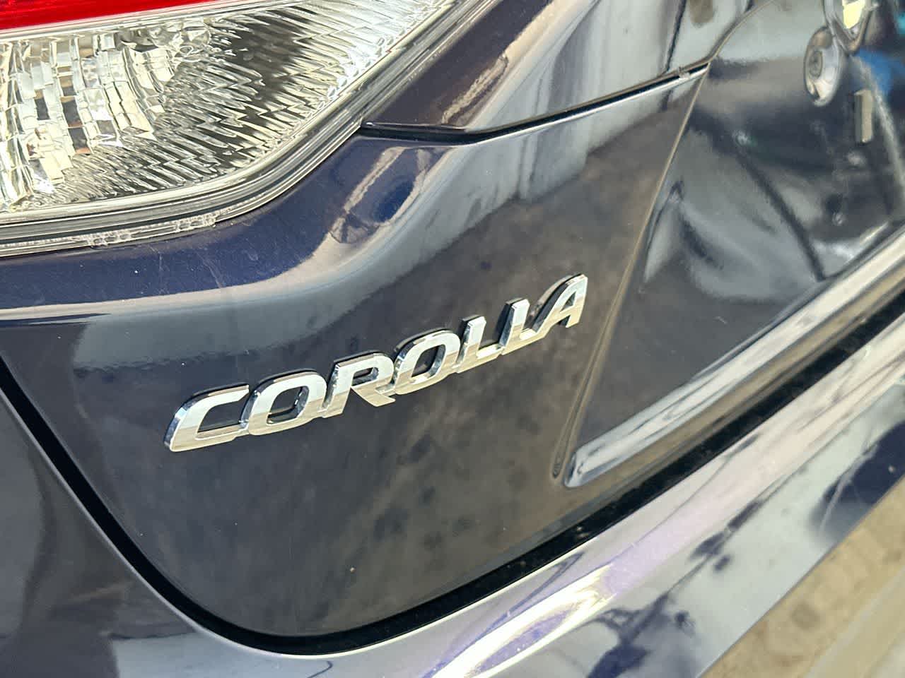 Thumbnail: 2024 Toyota Corolla - 10