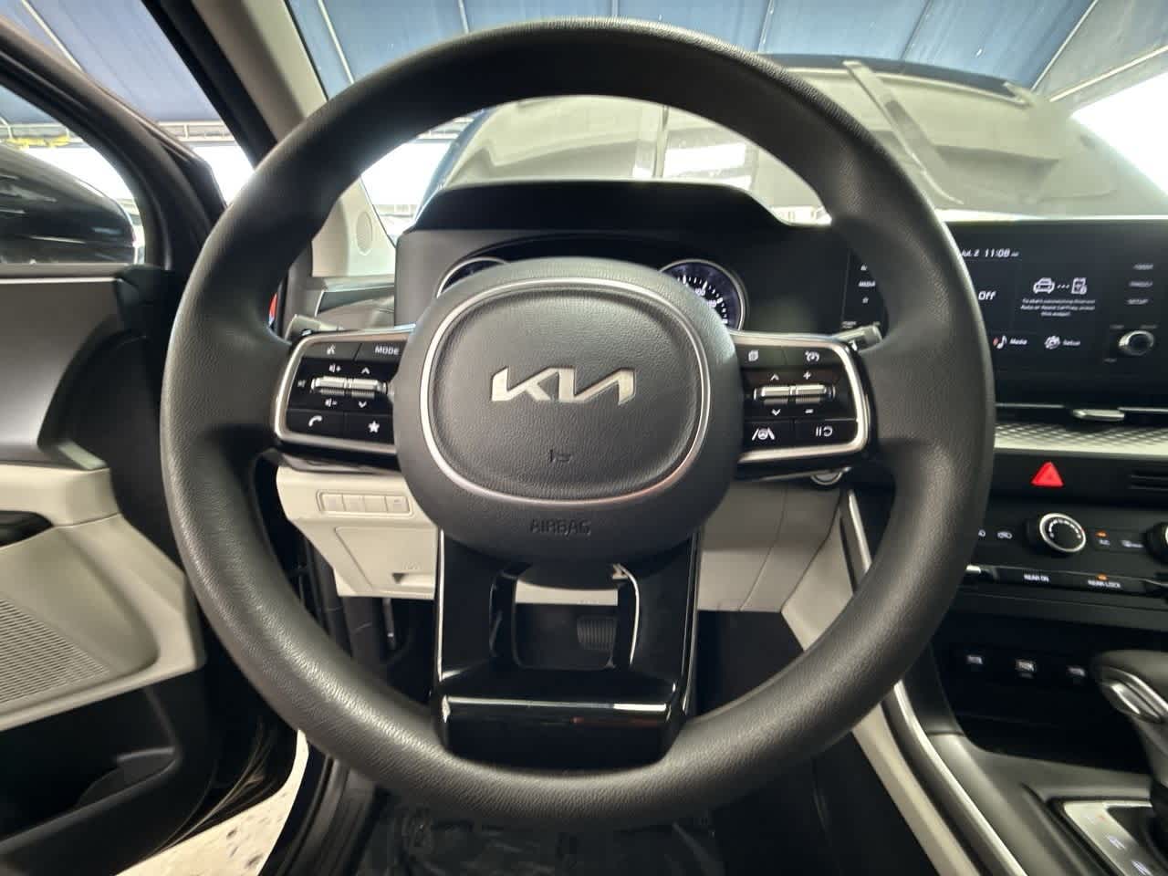 Thumbnail: 2024 Kia Carnival - 15
