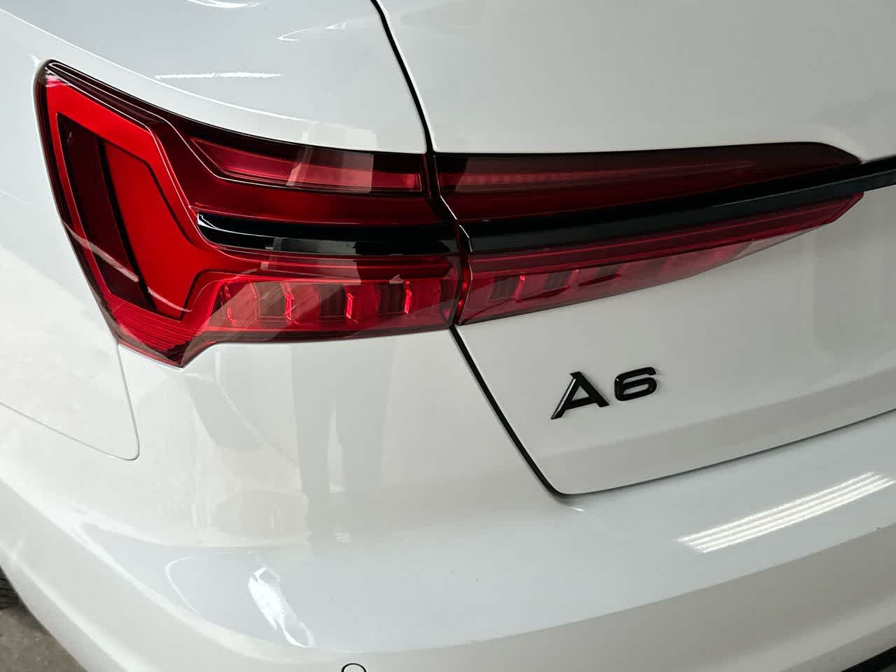 Thumbnail: 2024 Audi A6 - 10