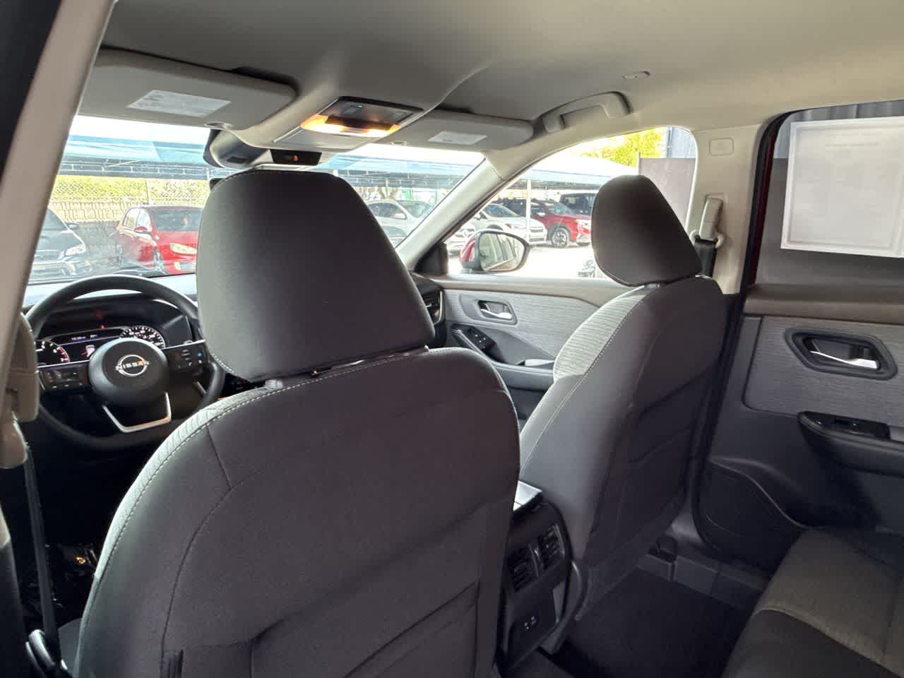 Thumbnail: 2022 Nissan Rogue - 23