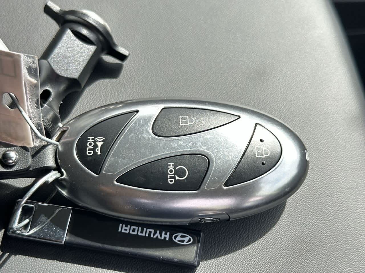 Thumbnail: 2026 Hyundai Santa Fe - 28