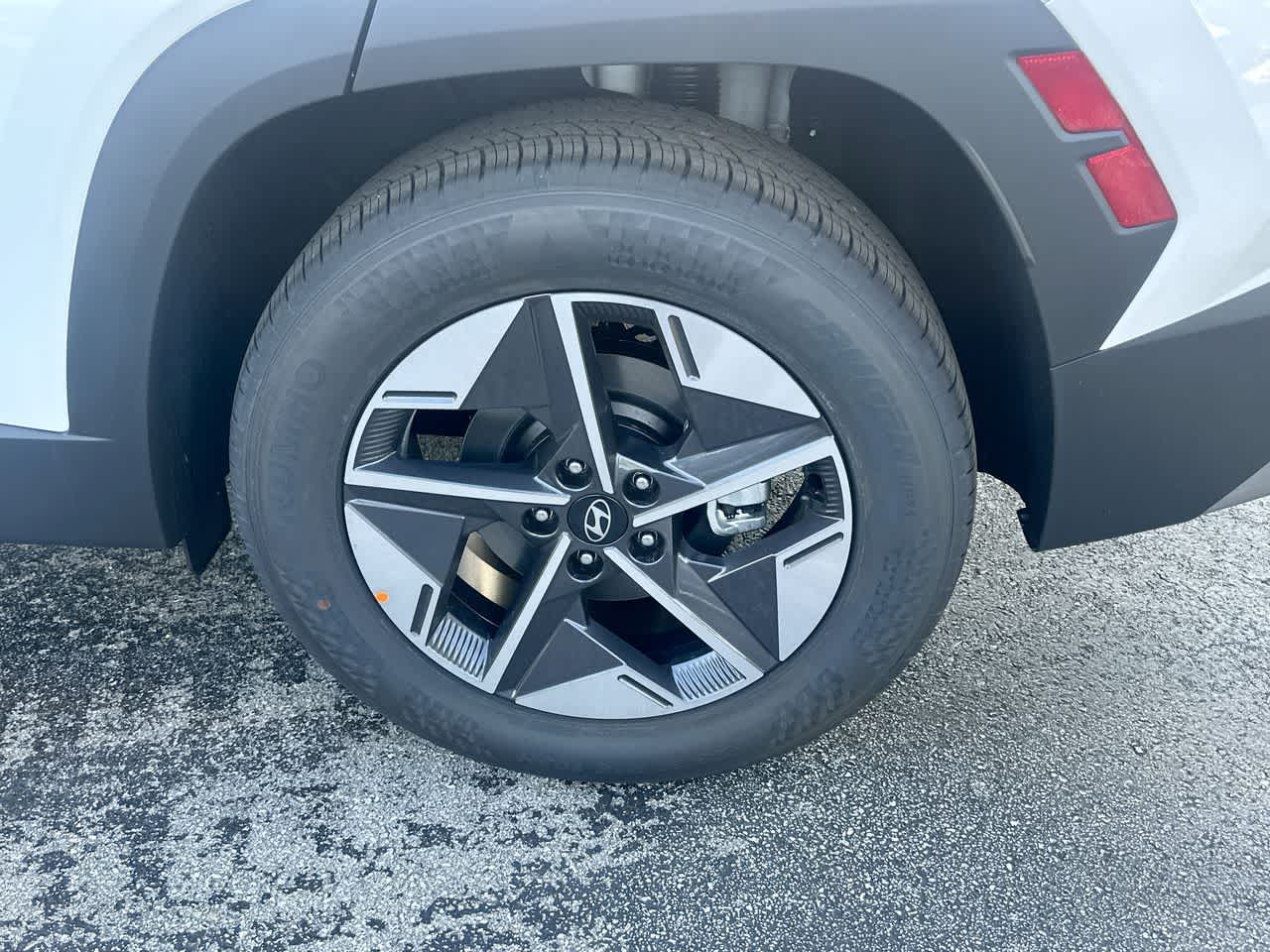 Thumbnail: 2026 Hyundai Tucson - 11