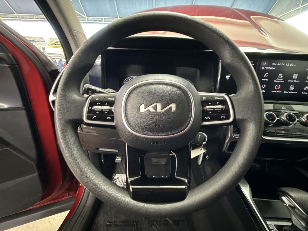 Thumbnail: 2023 Kia Sorento - 15