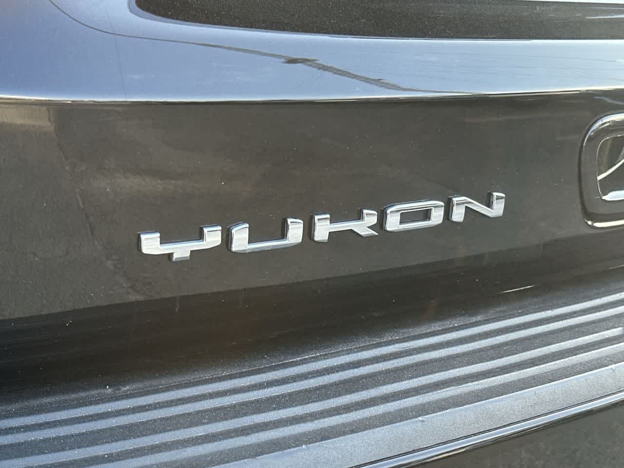 Thumbnail: 2023 GMC Yukon - 10