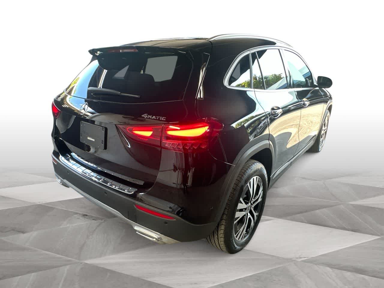 Thumbnail: 2025 Mercedes-Benz GLA - 8