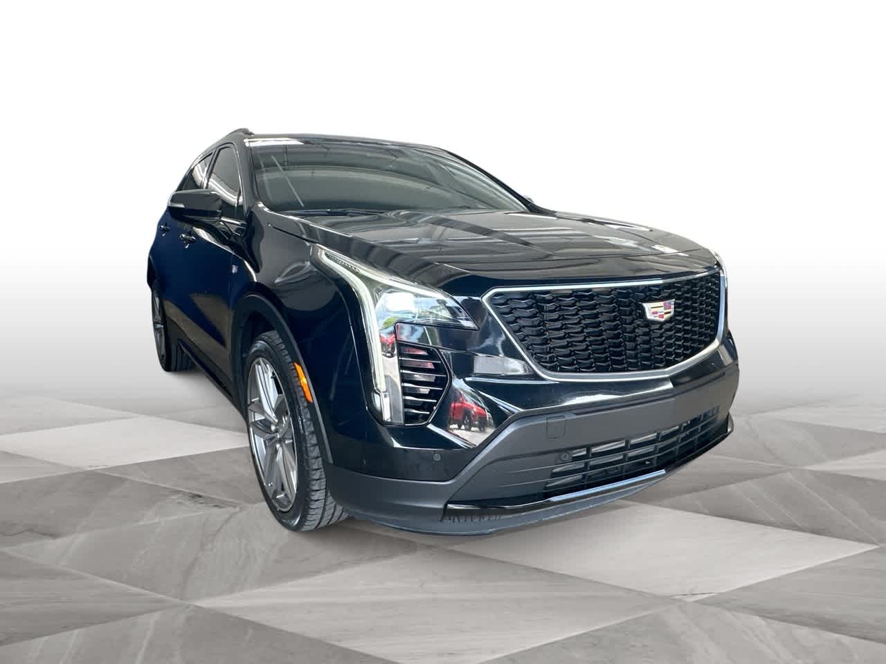 Thumbnail: 2021 Cadillac XT4 - 2