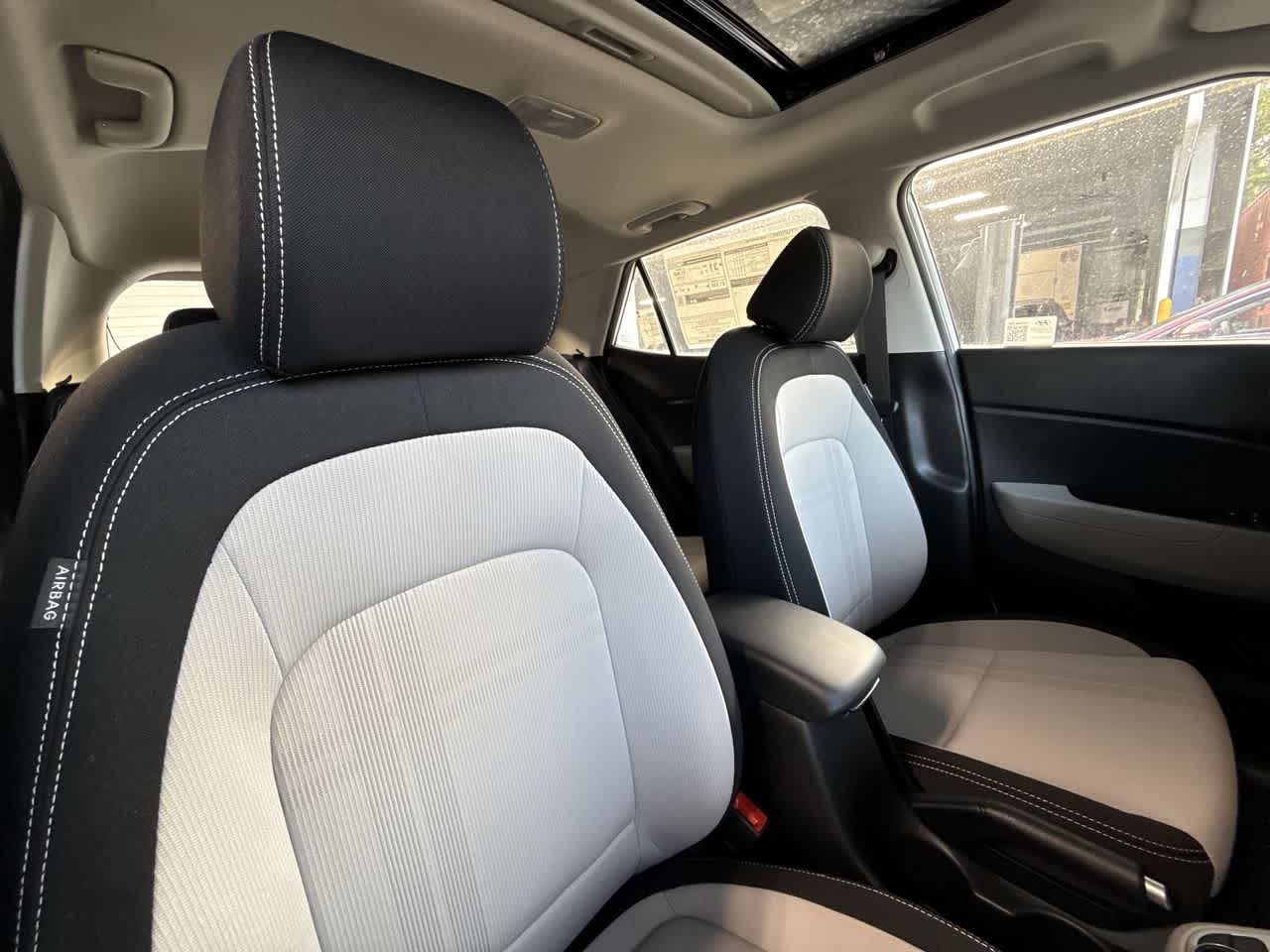 Thumbnail: 2025 Hyundai Venue - 27