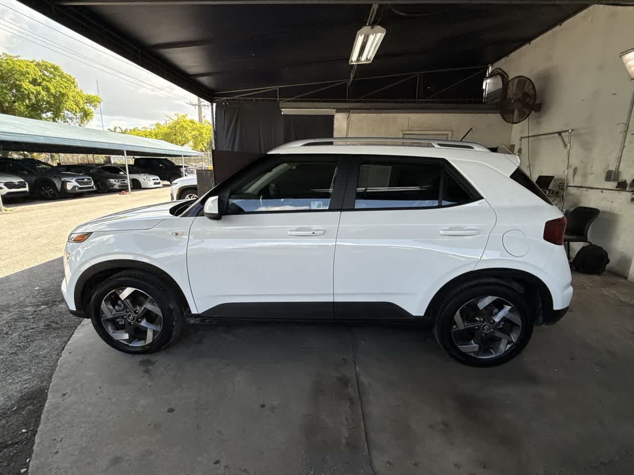 Thumbnail: 2025 Hyundai Venue - 5