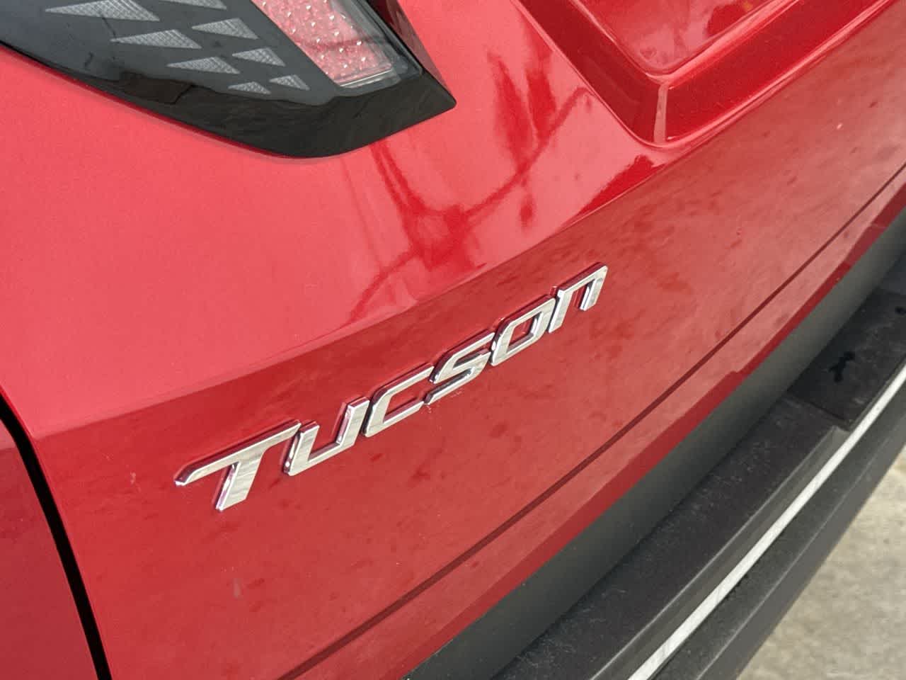 Thumbnail: 2023 Hyundai Tucson - 10