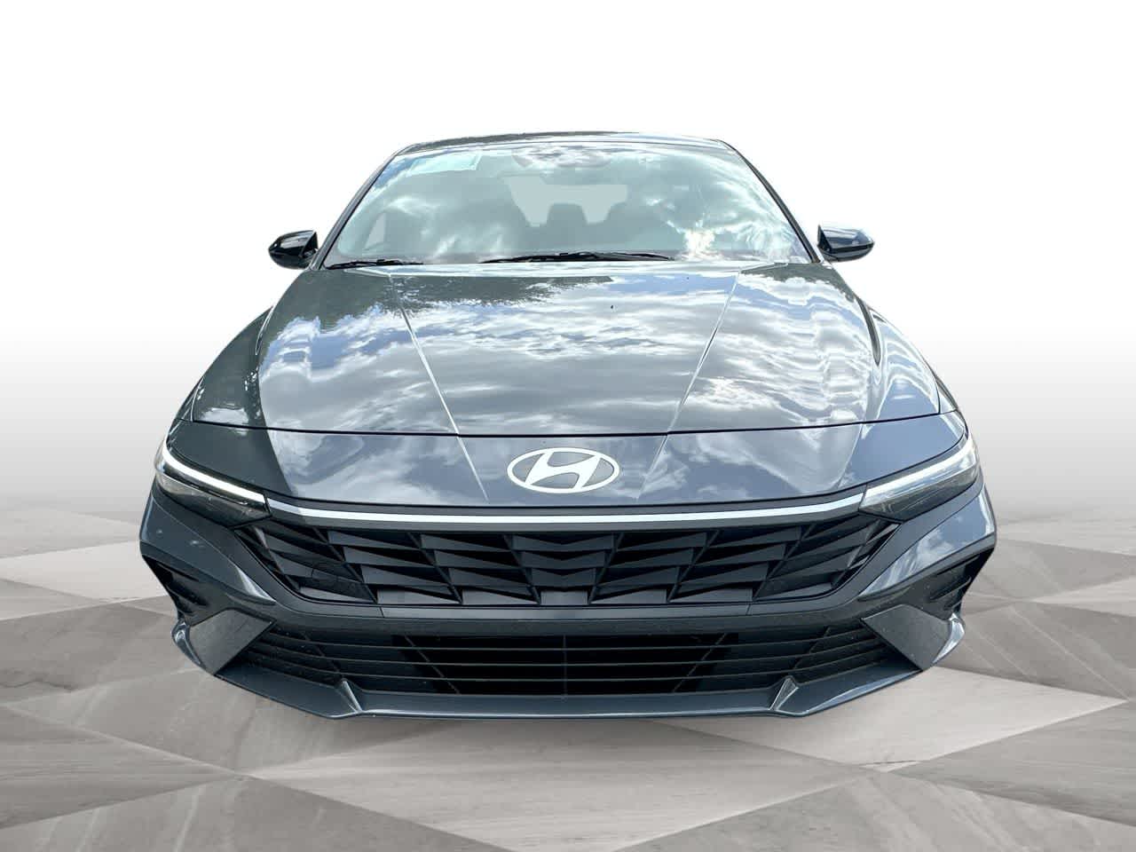 Thumbnail: 2026 Hyundai Elantra - 3
