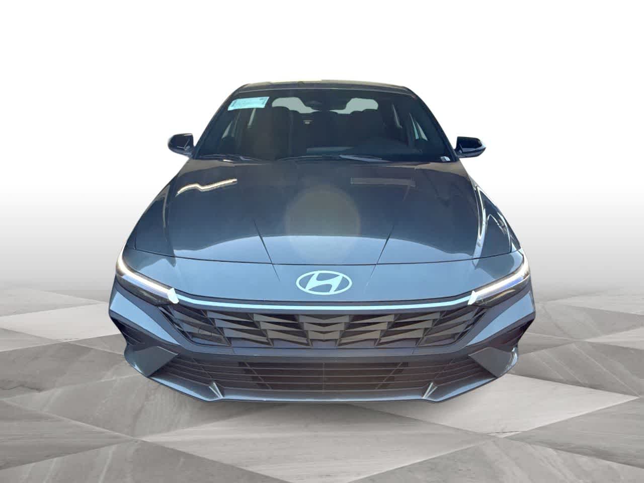 Thumbnail: 2026 Hyundai Elantra - 3