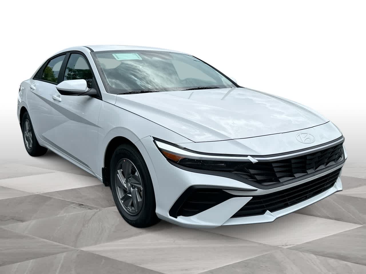 Thumbnail: 2025 Hyundai Elantra - 2