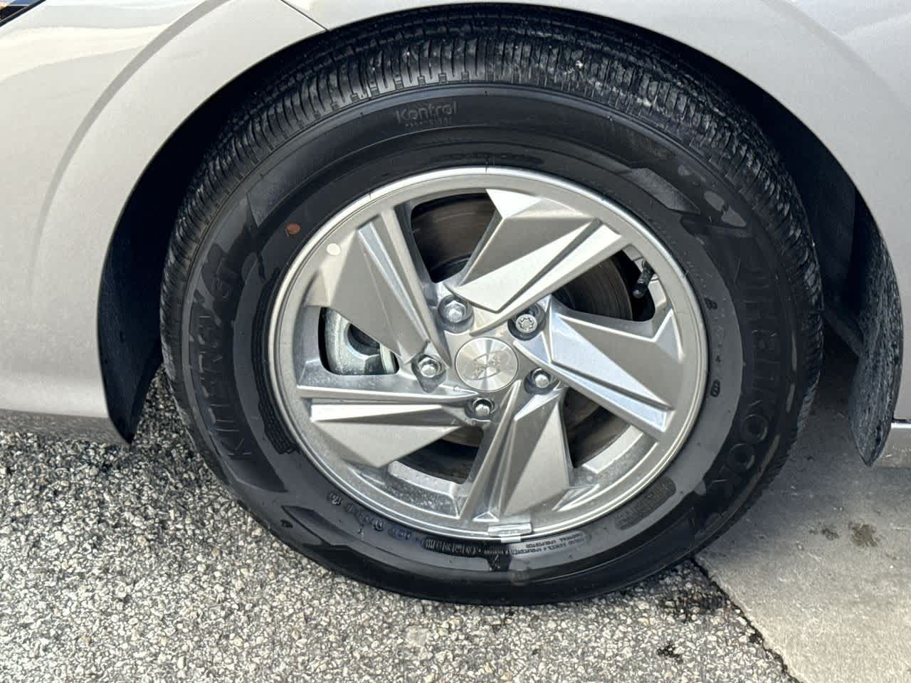 Thumbnail: 2025 Hyundai Elantra - 11