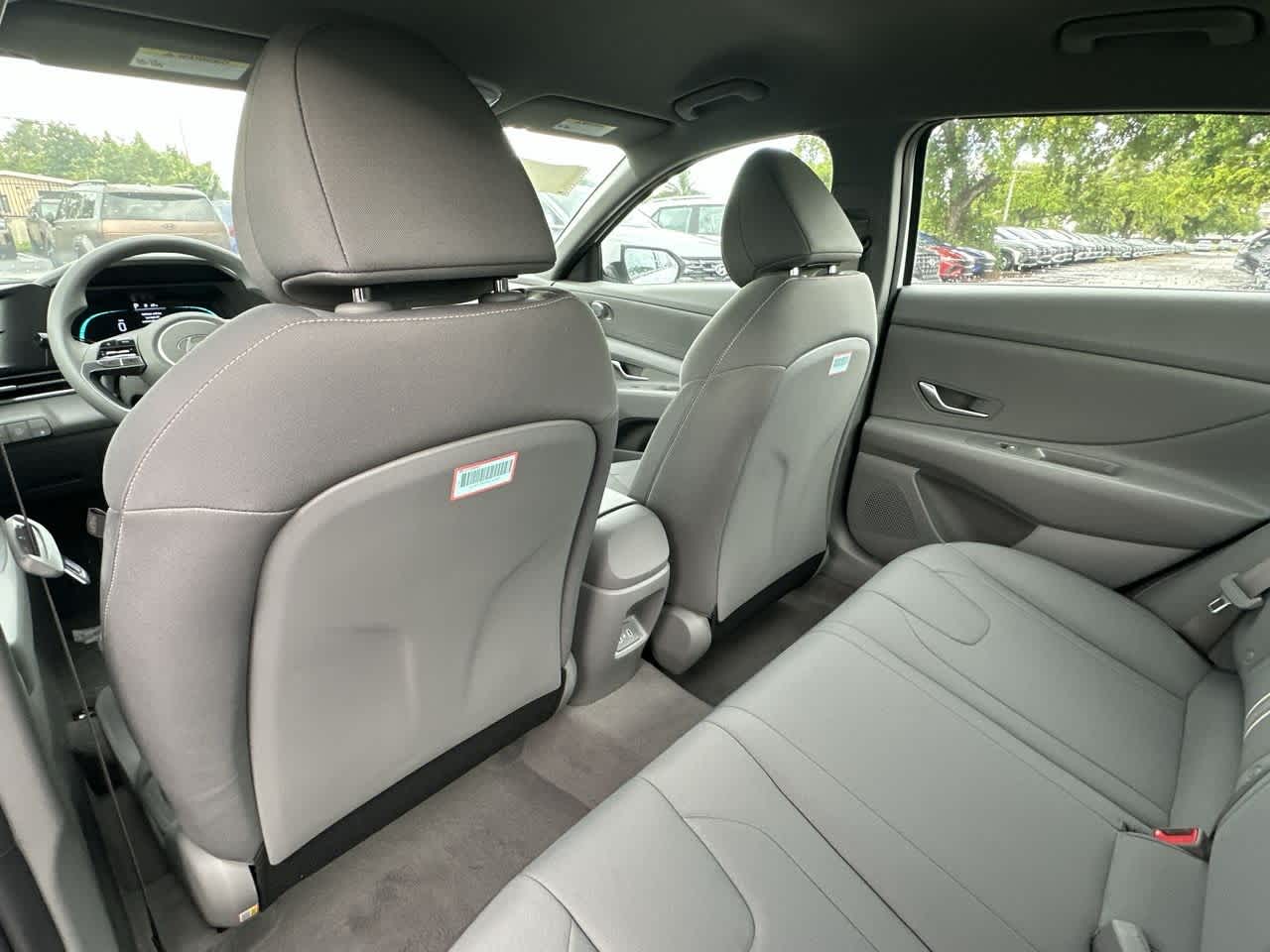 Thumbnail: 2025 Hyundai Elantra - 23