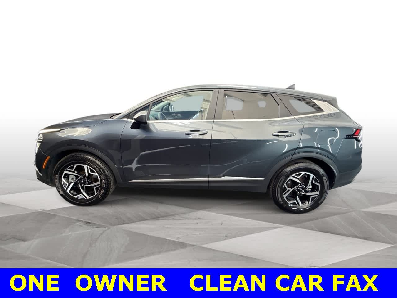 Thumbnail: 2024 Kia Sportage - 5