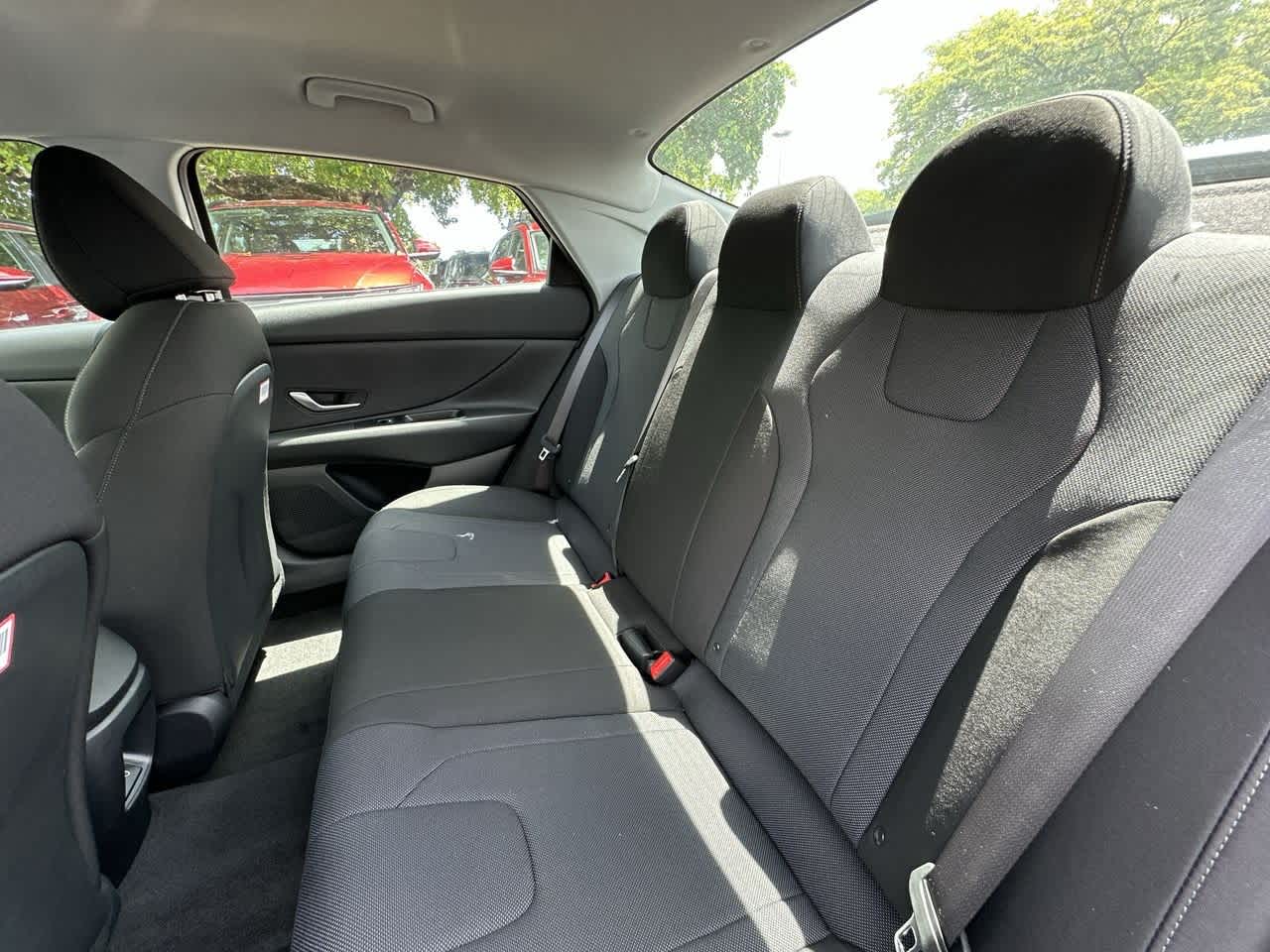 Thumbnail: 2025 Hyundai Elantra - 22