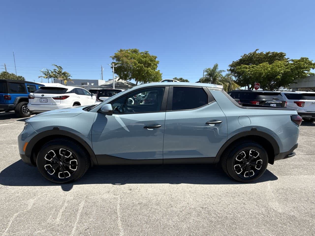 Thumbnail: 2022 Hyundai Santa Cruz - 16