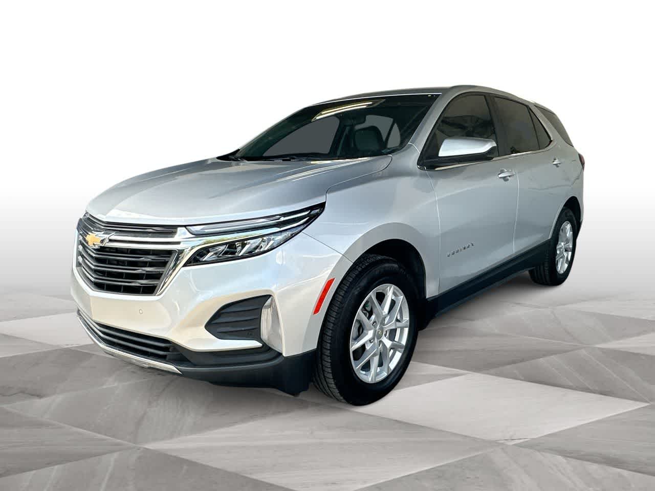 Thumbnail: 2022 Chevrolet Equinox - 4