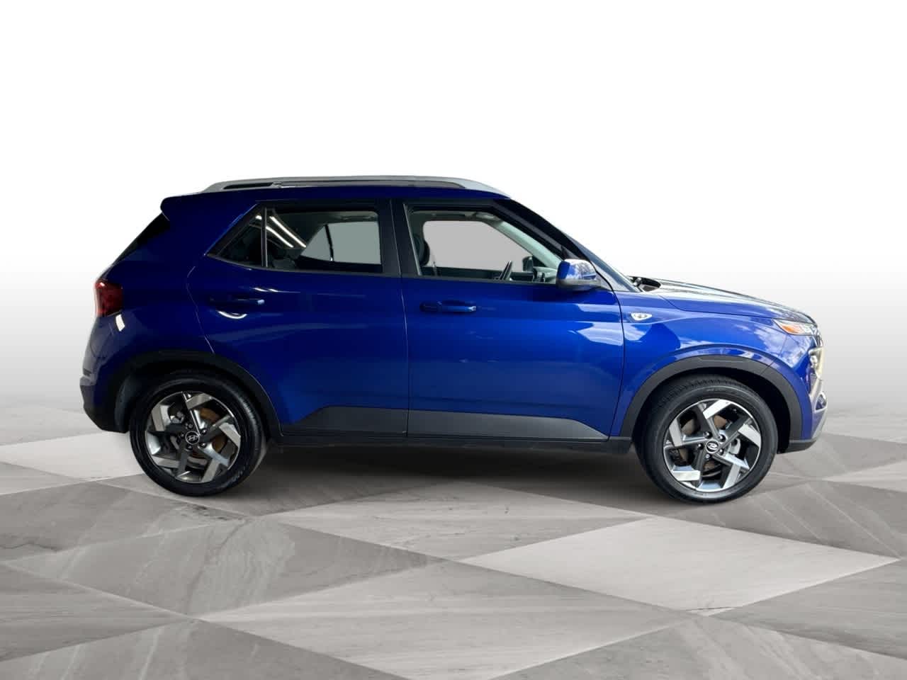 Thumbnail: 2025 Hyundai Venue - 9