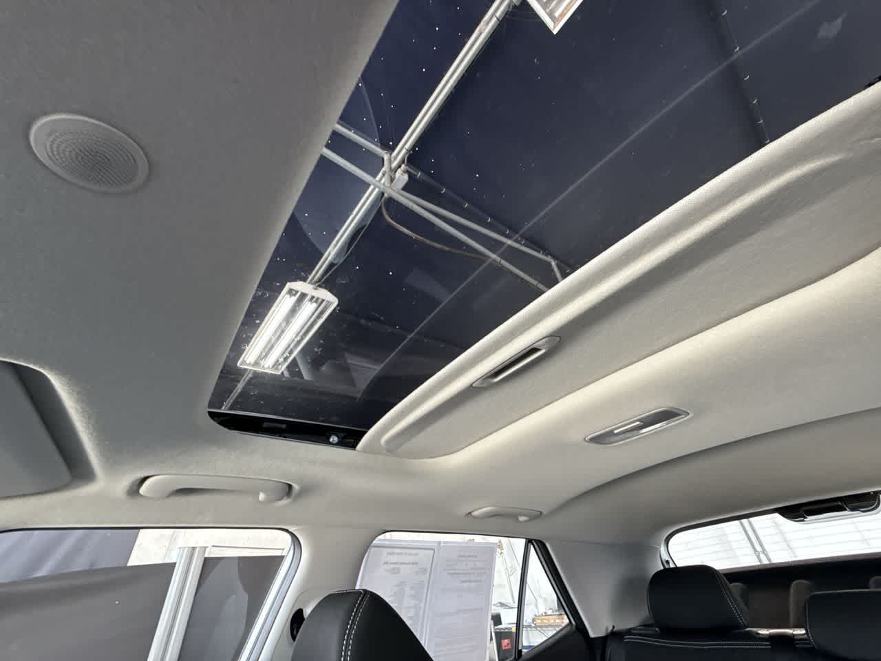 Thumbnail: 2025 Hyundai Venue - 17