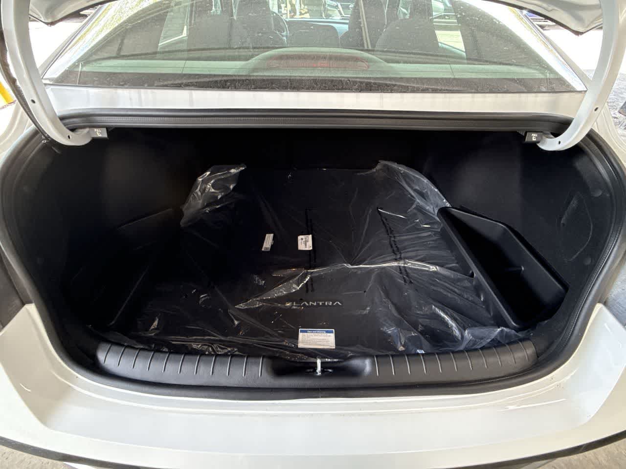 Thumbnail: 2026 Hyundai Elantra - 25