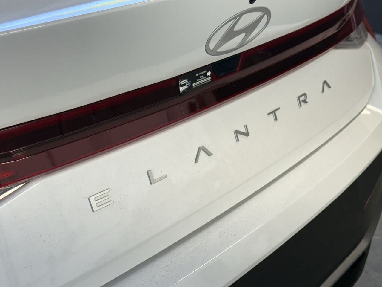 Thumbnail: 2026 Hyundai Elantra - 10