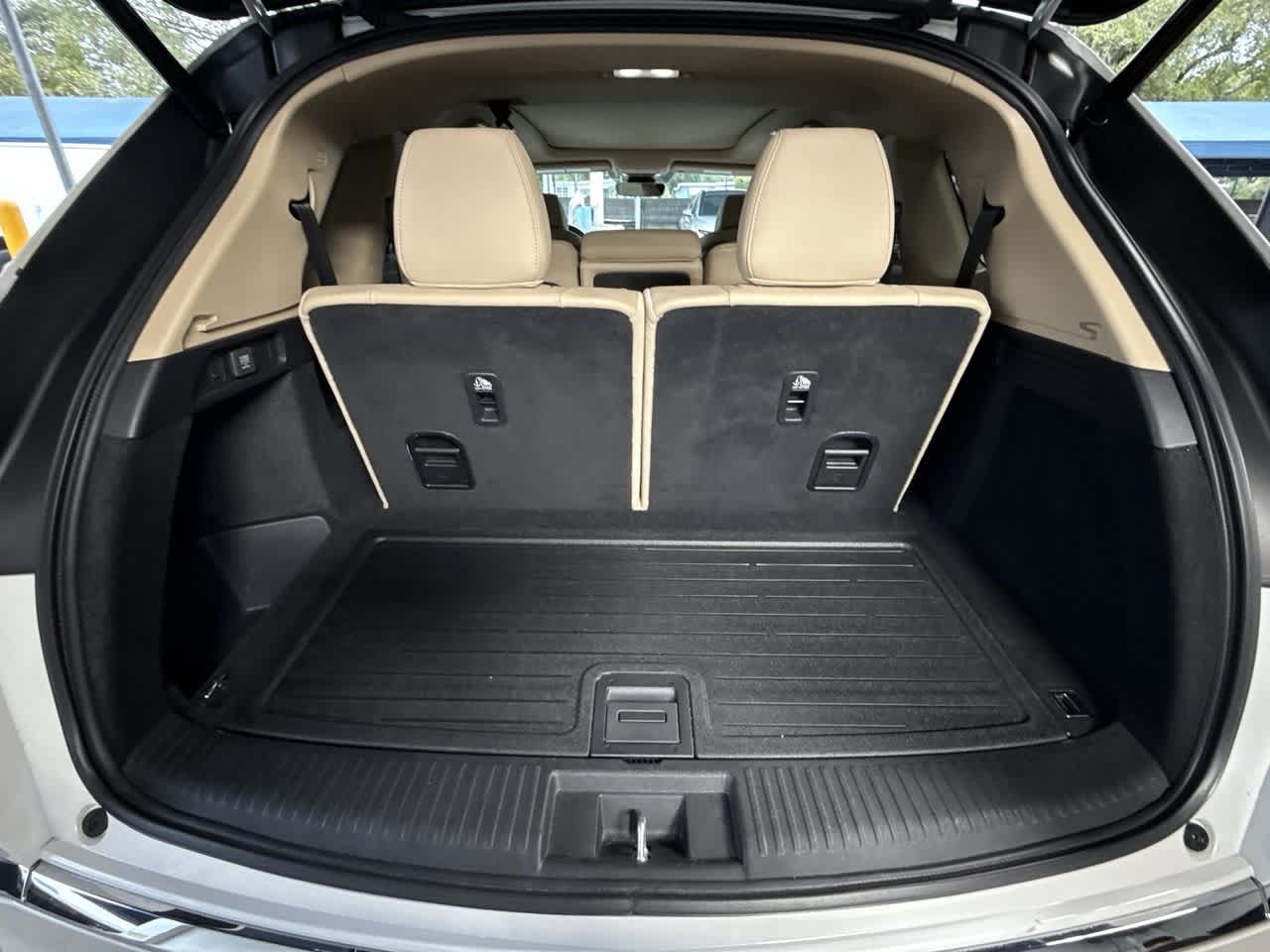 Thumbnail: 2023 Acura MDX - 25