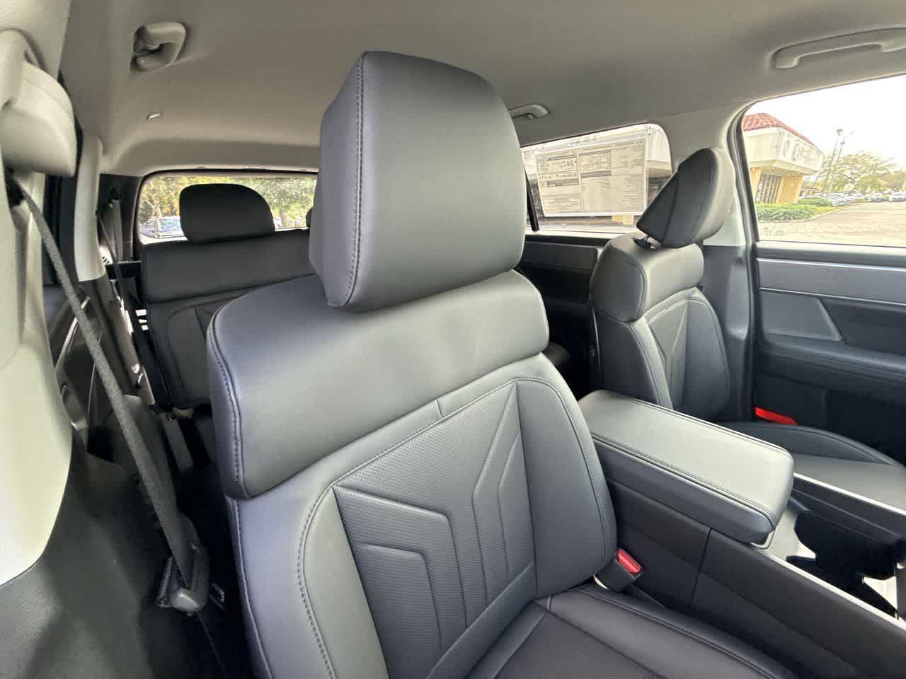 Thumbnail: 2026 Hyundai Santa Fe - 27