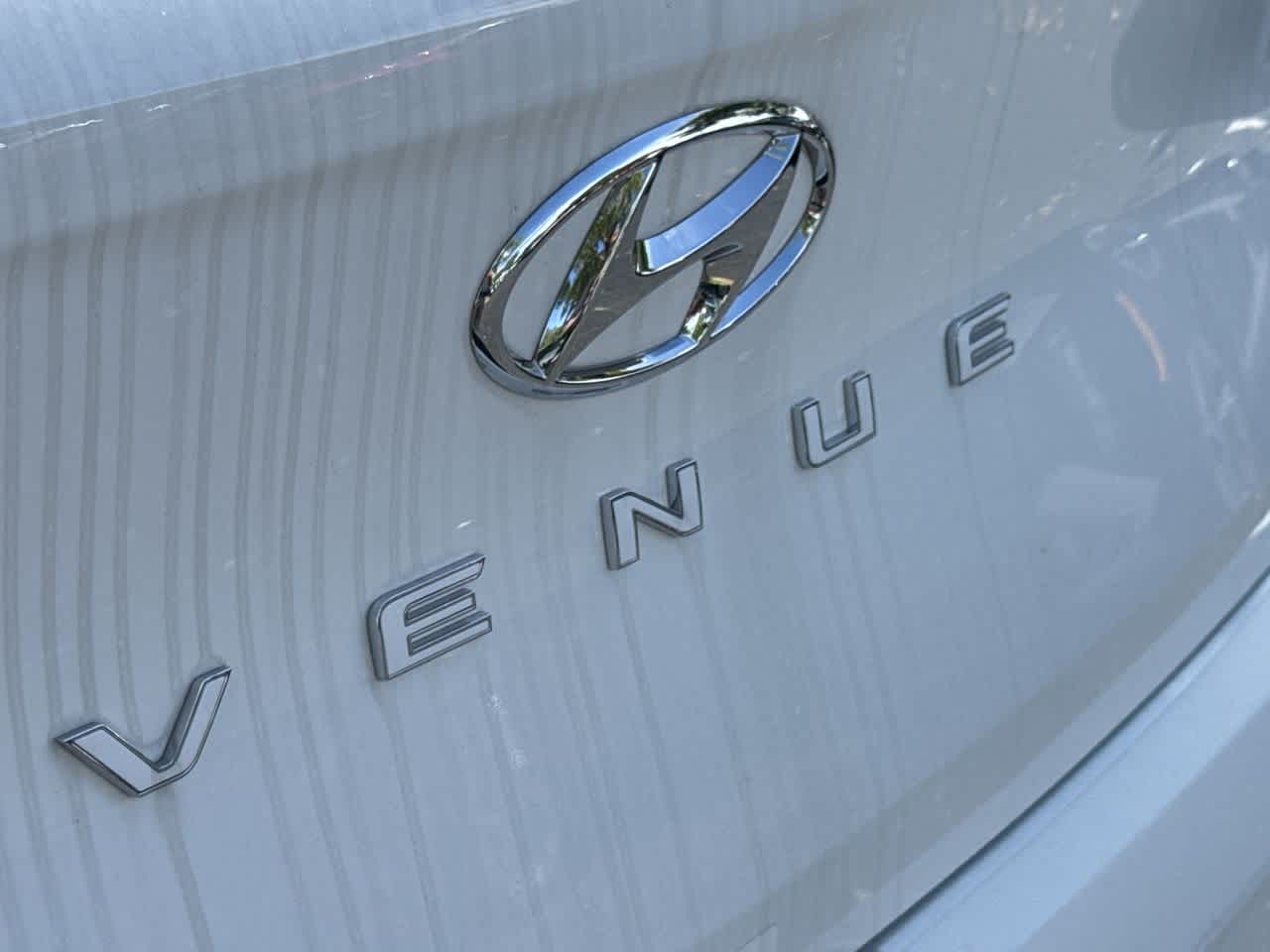 Thumbnail: 2025 Hyundai Venue - 10