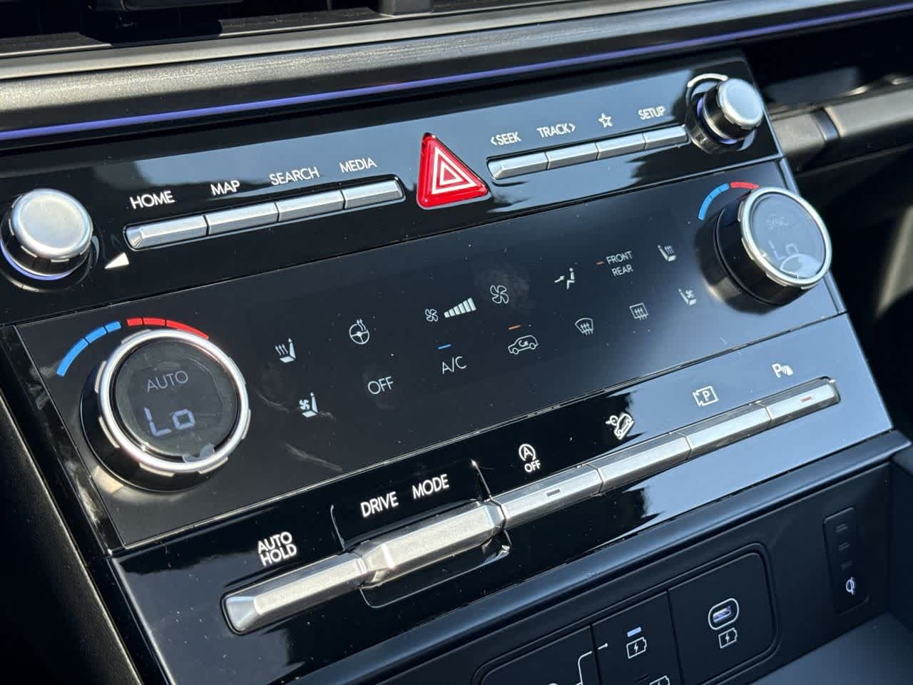 Thumbnail: 2026 Hyundai Santa Fe - 20