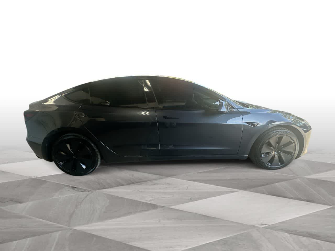 Thumbnail: 2025 Tesla Model 3 - 9