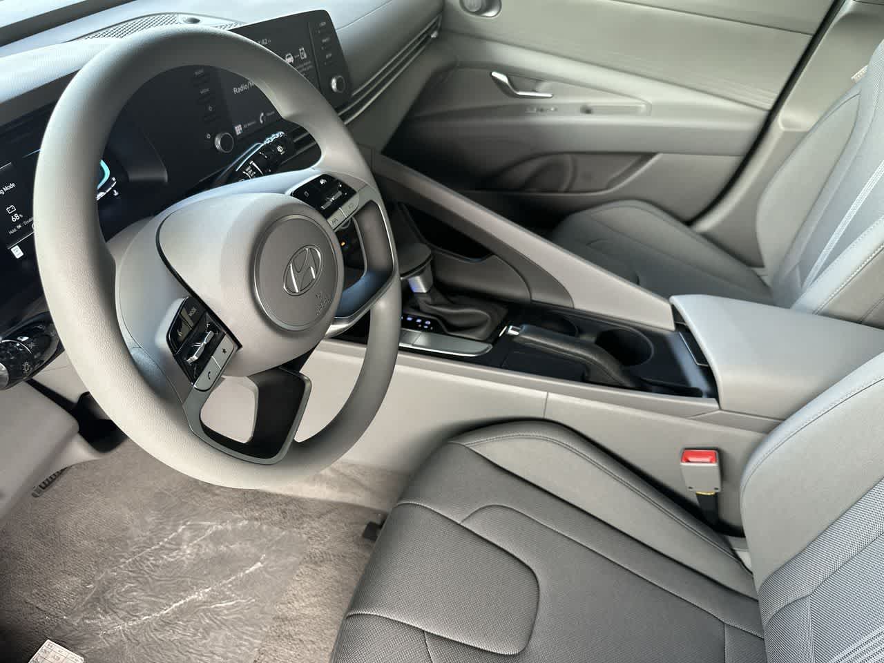 Thumbnail: 2025 Hyundai Elantra - 13