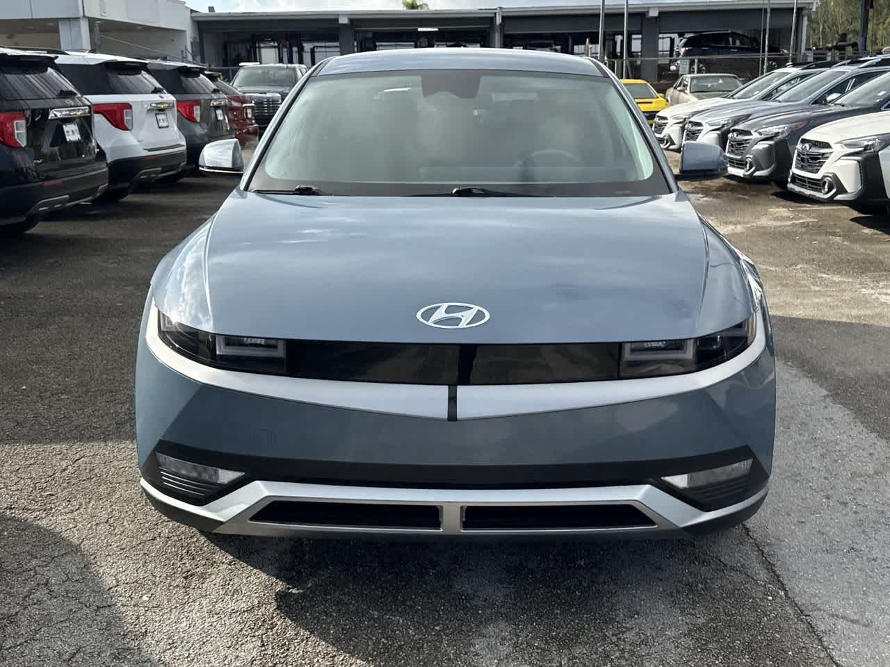 Thumbnail: 2024 Hyundai Ioniq 5 - 10