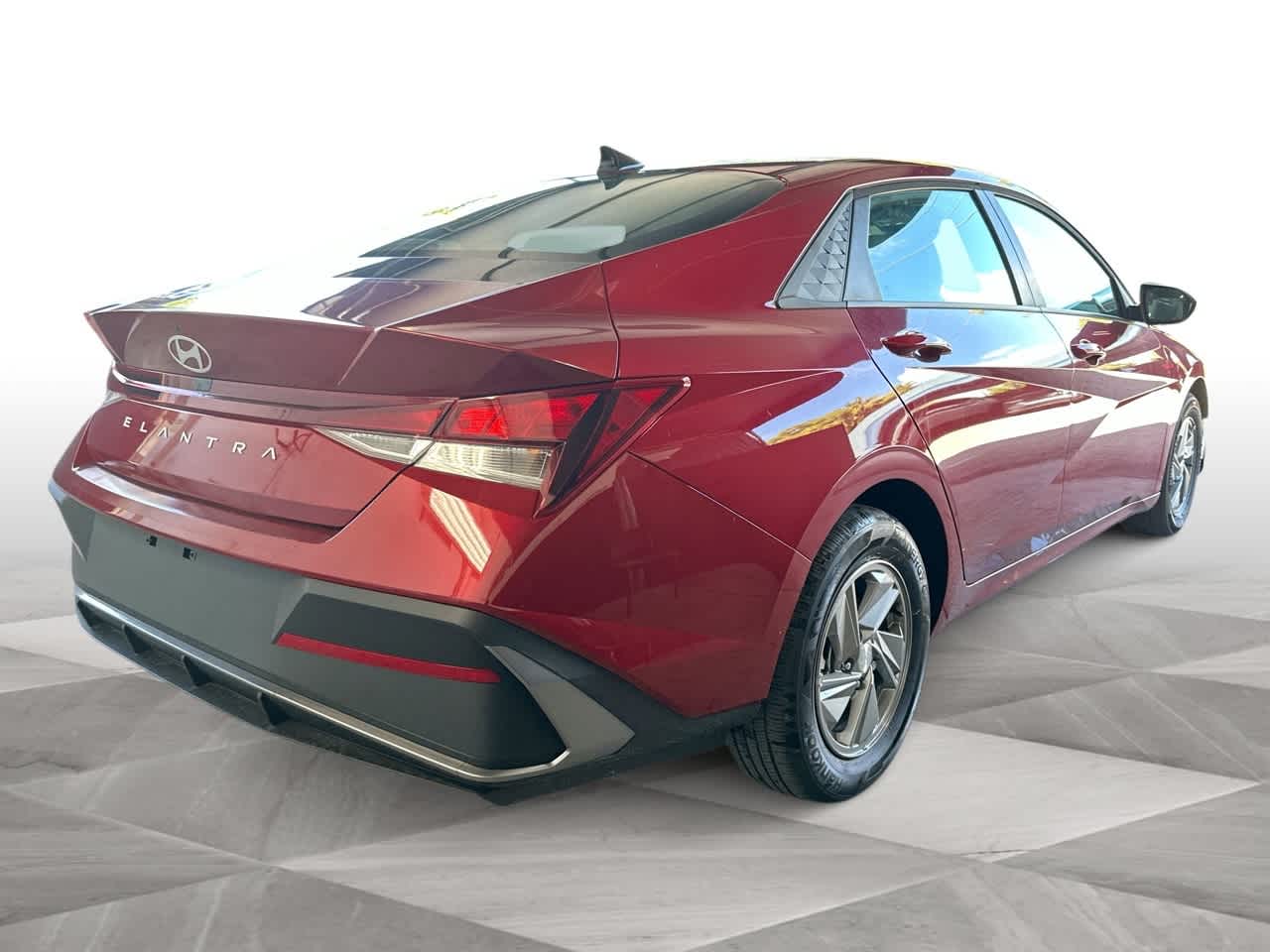 Thumbnail: 2025 Hyundai Elantra - 8