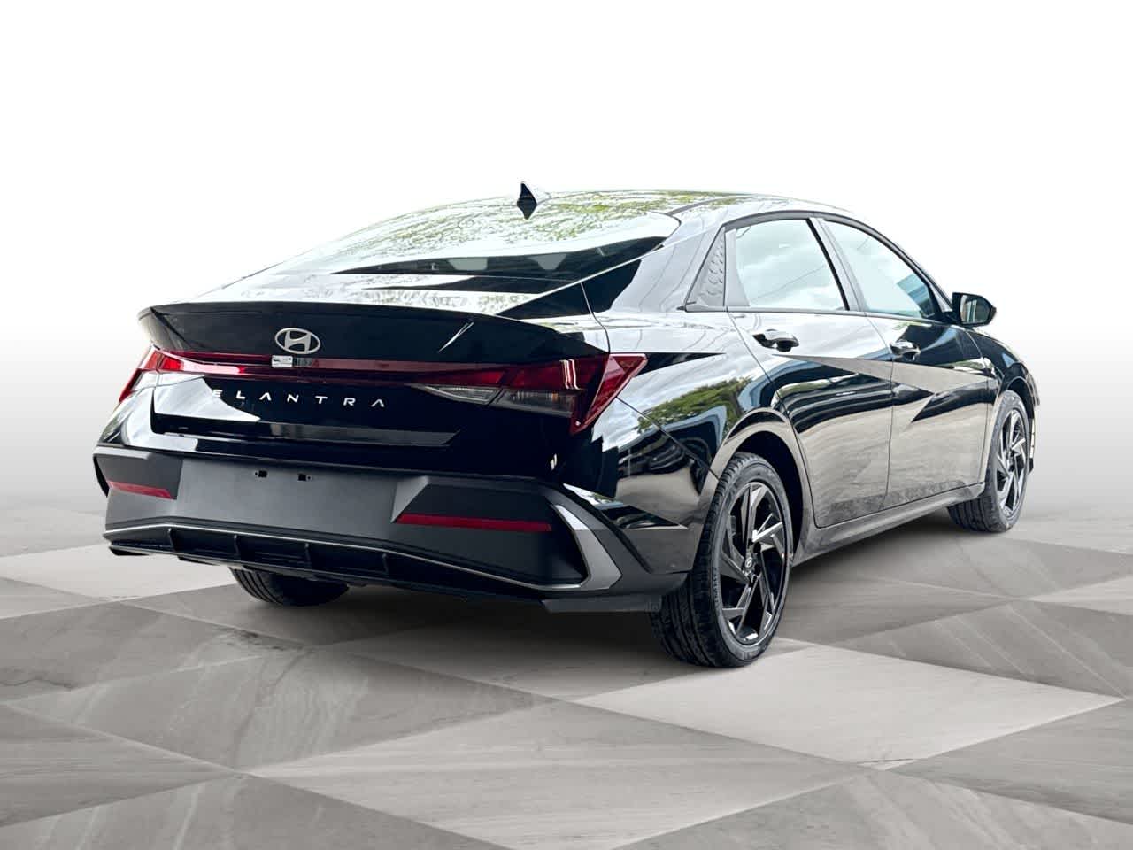 Thumbnail: 2026 Hyundai Elantra - 8