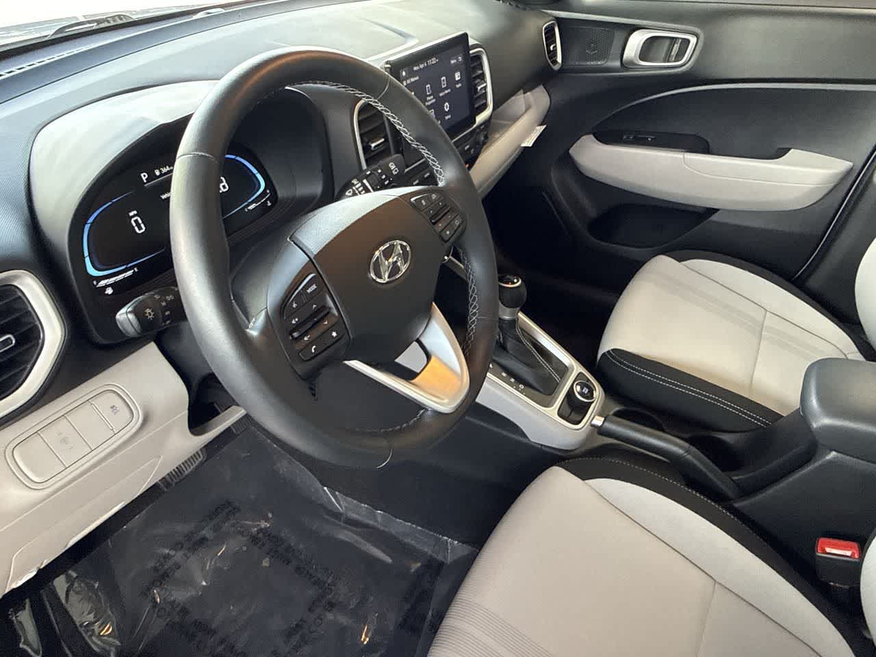 Thumbnail: 2025 Hyundai Venue - 13