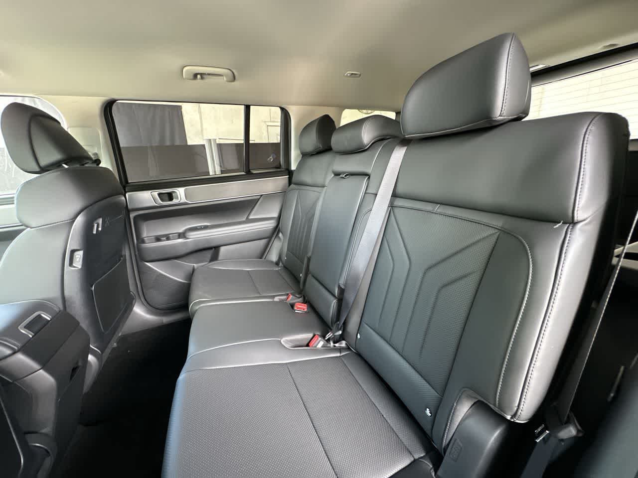 Thumbnail: 2026 Hyundai Santa Fe - 22