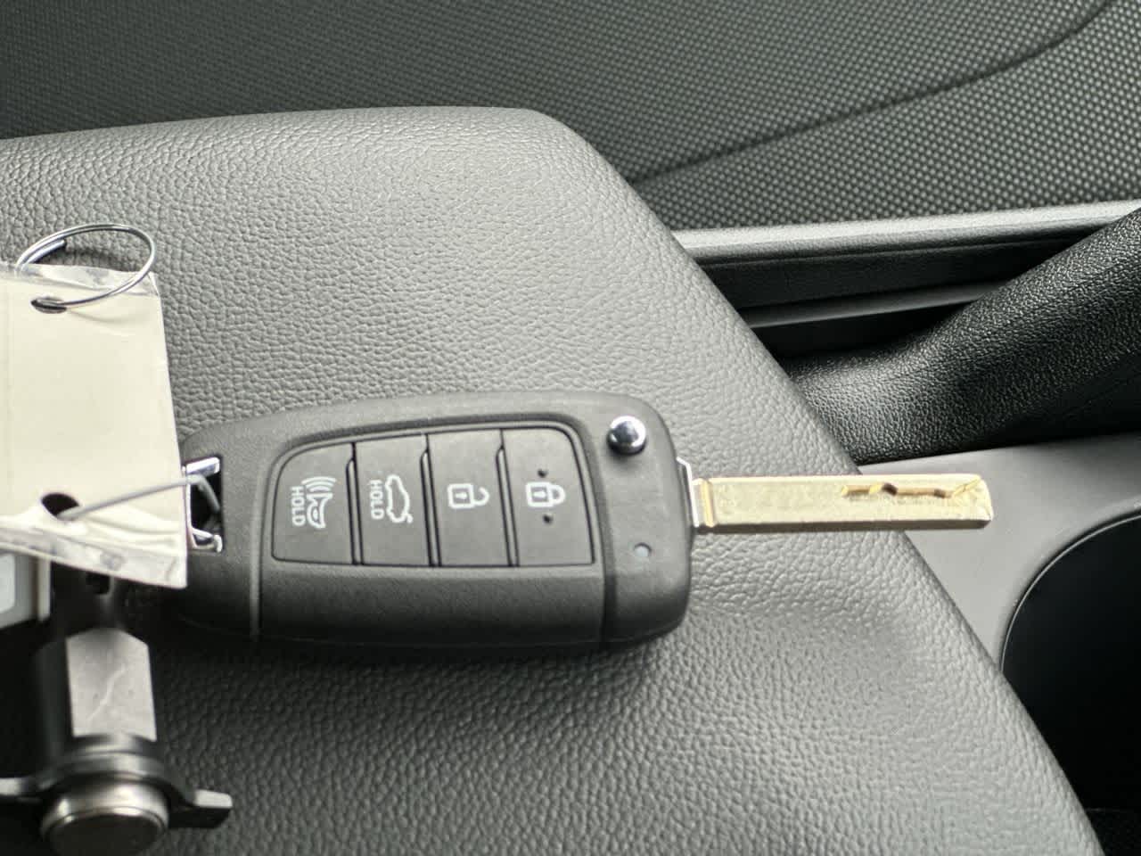 Thumbnail: 2025 Hyundai Elantra - 28