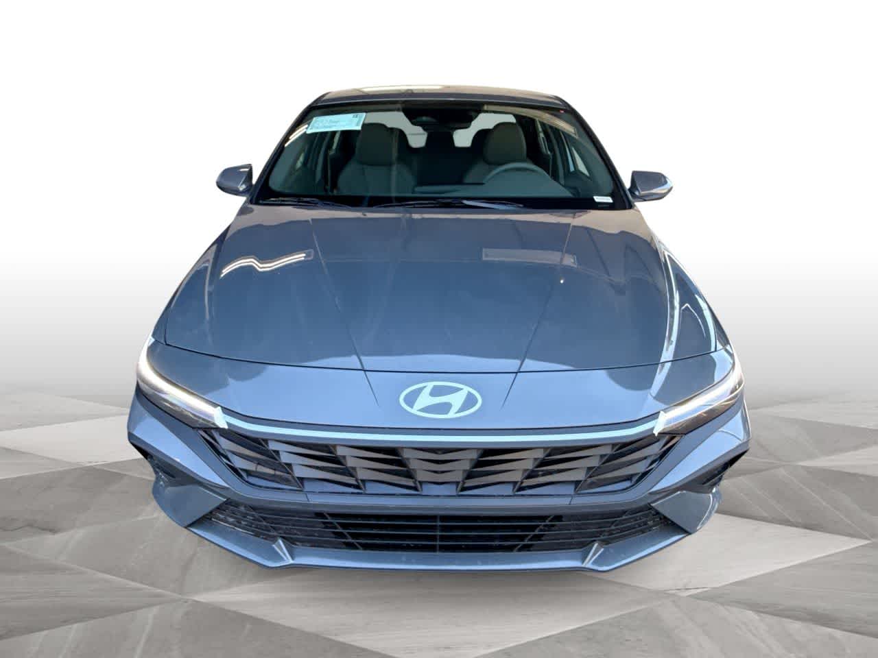 Thumbnail: 2026 Hyundai Elantra - 3