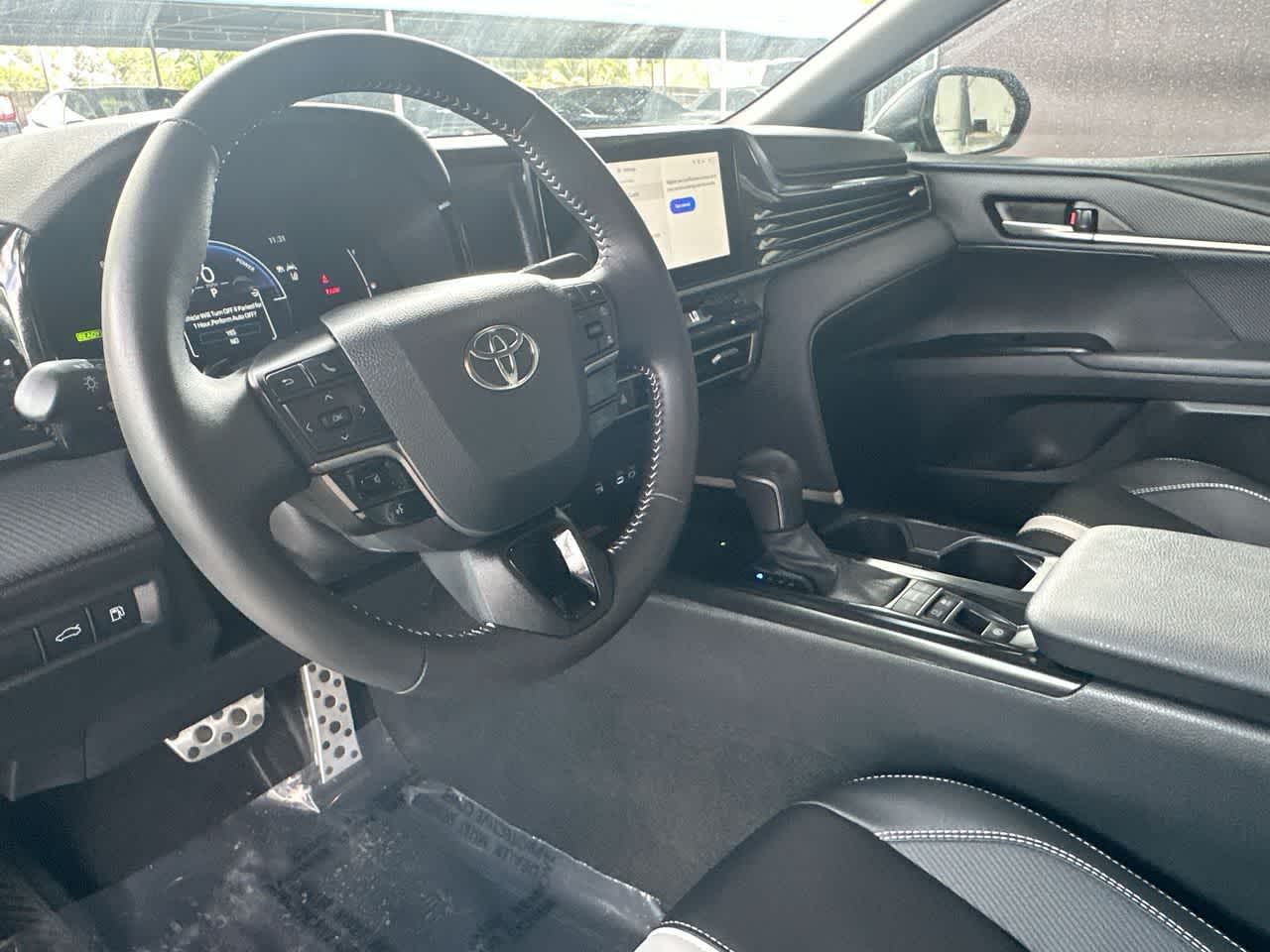 Thumbnail: 2025 Toyota Camry - 13