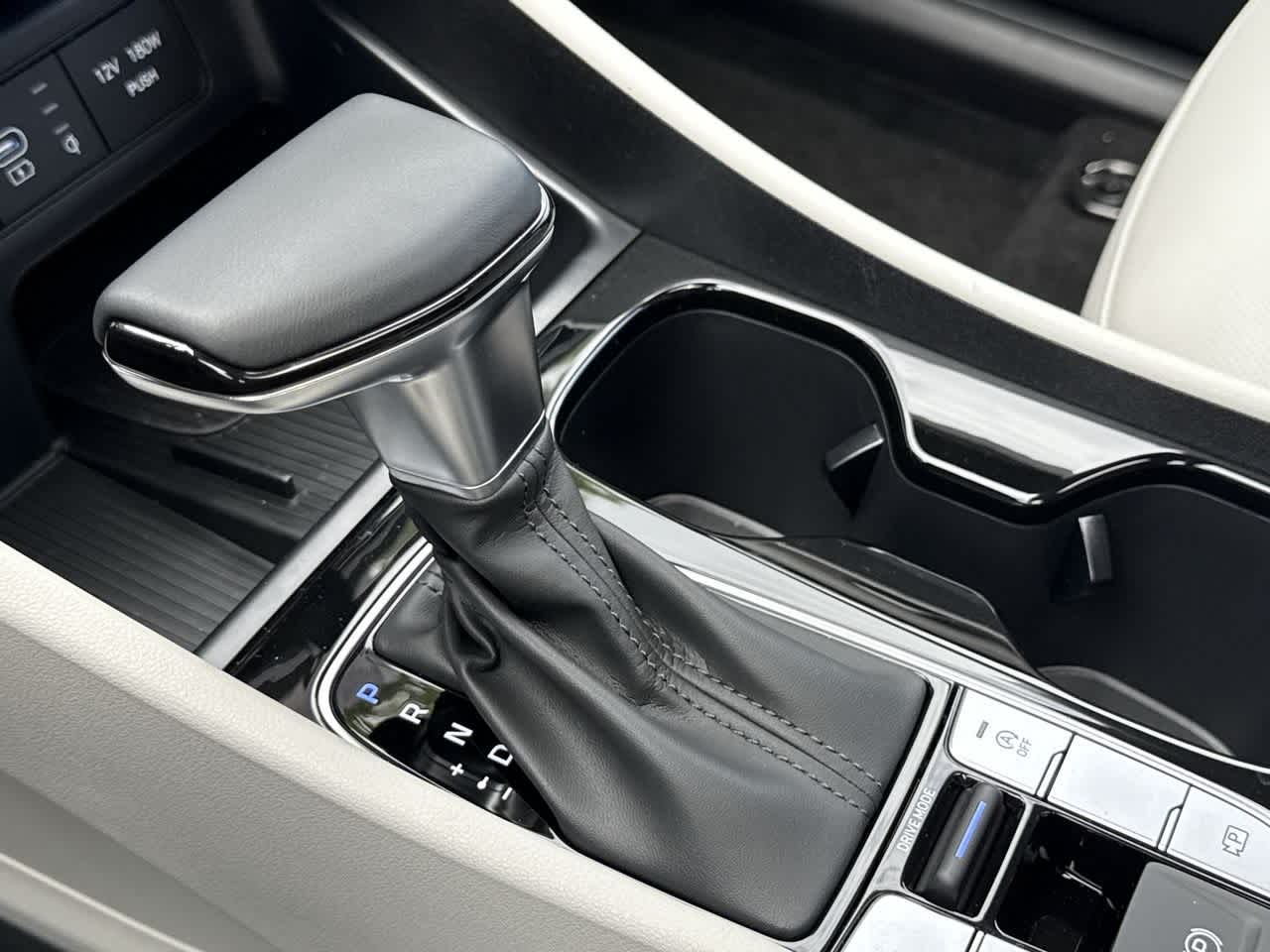 Thumbnail: 2025 Hyundai Tucson - 21