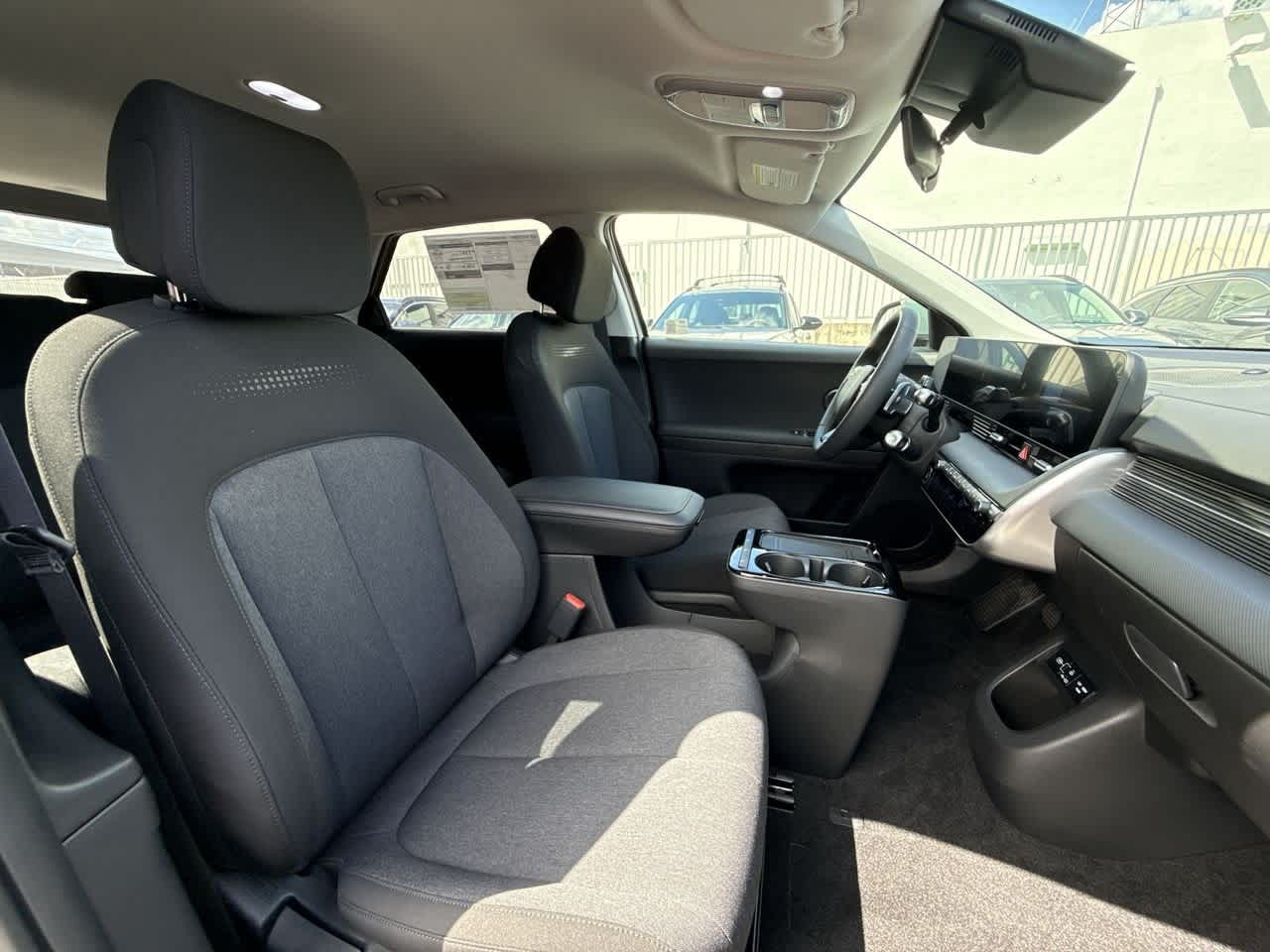 Thumbnail: 2025 Hyundai Ioniq 5 - 27