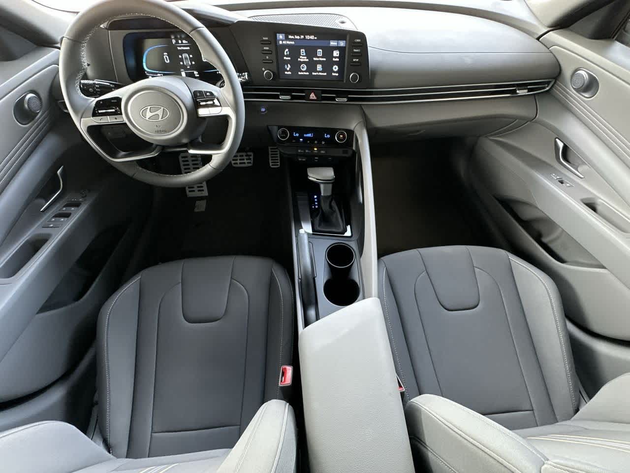 Thumbnail: 2025 Hyundai Elantra - 24