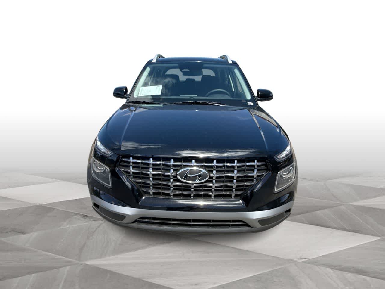 Thumbnail: 2026 Hyundai Venue - 3