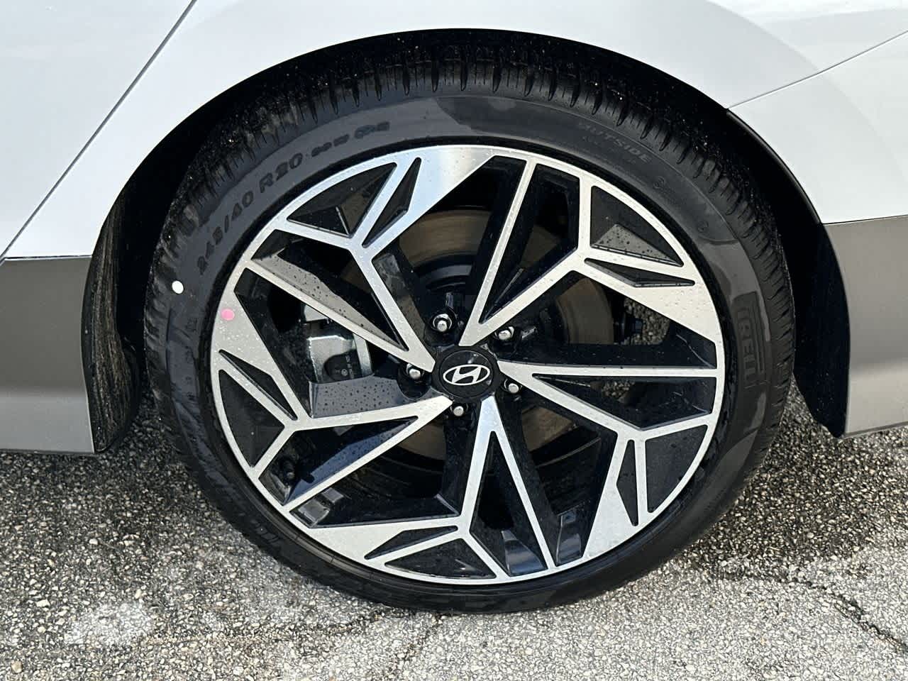 Thumbnail: 2025 Hyundai Ioniq 6 - 11