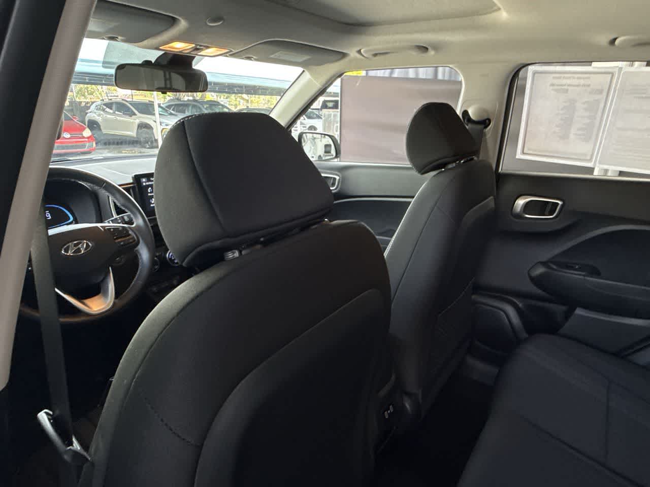 Thumbnail: 2025 Hyundai Venue - 23