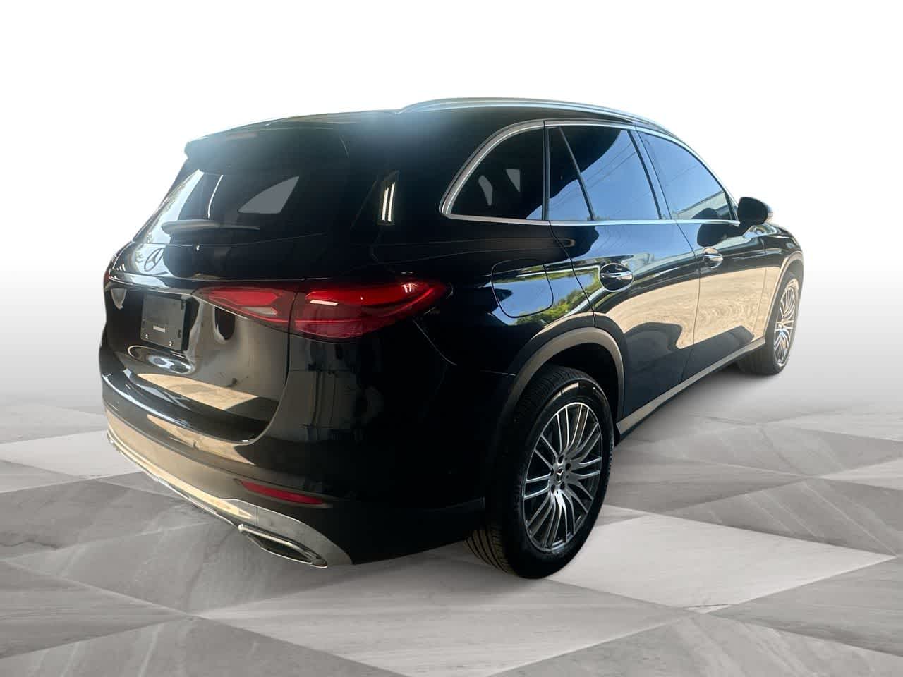 Thumbnail: 2024 Mercedes-Benz GLC - 8
