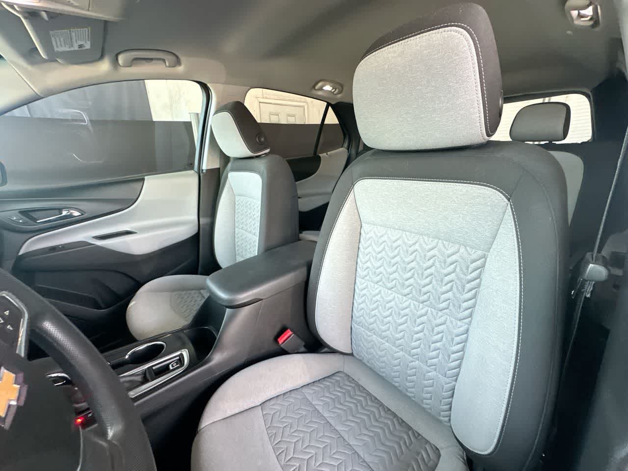 Thumbnail: 2022 Chevrolet Equinox - 14