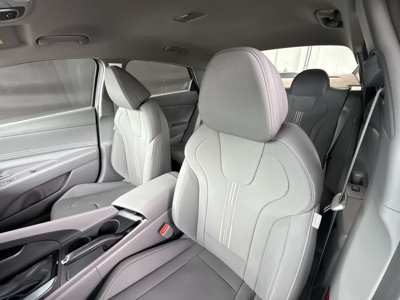 Thumbnail: 2026 Hyundai Elantra - 14